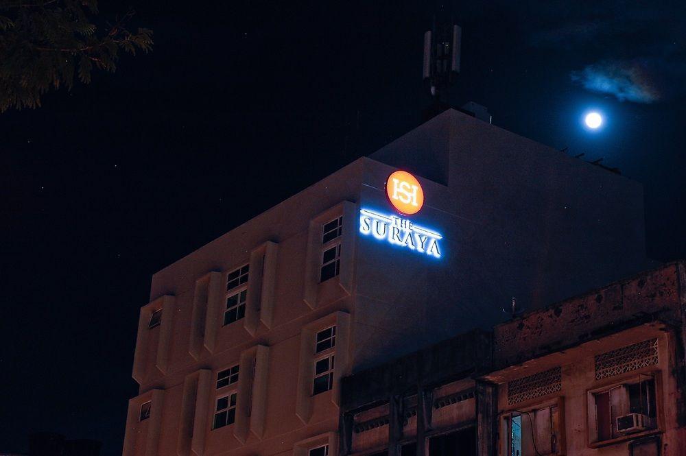 Oyo 232 The Suraya Hotel Kuantan Bagian luar foto