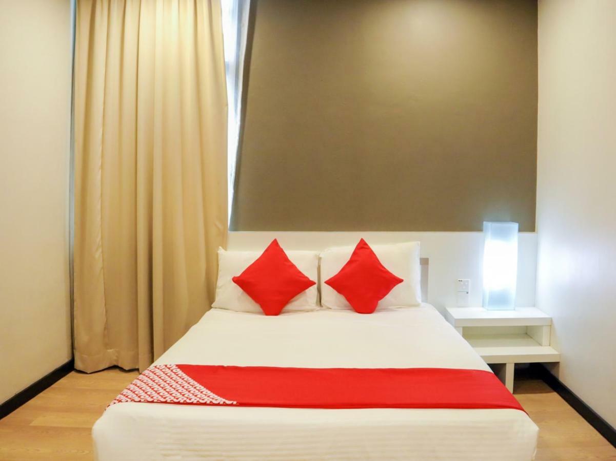 Oyo 232 The Suraya Hotel Kuantan Bagian luar foto